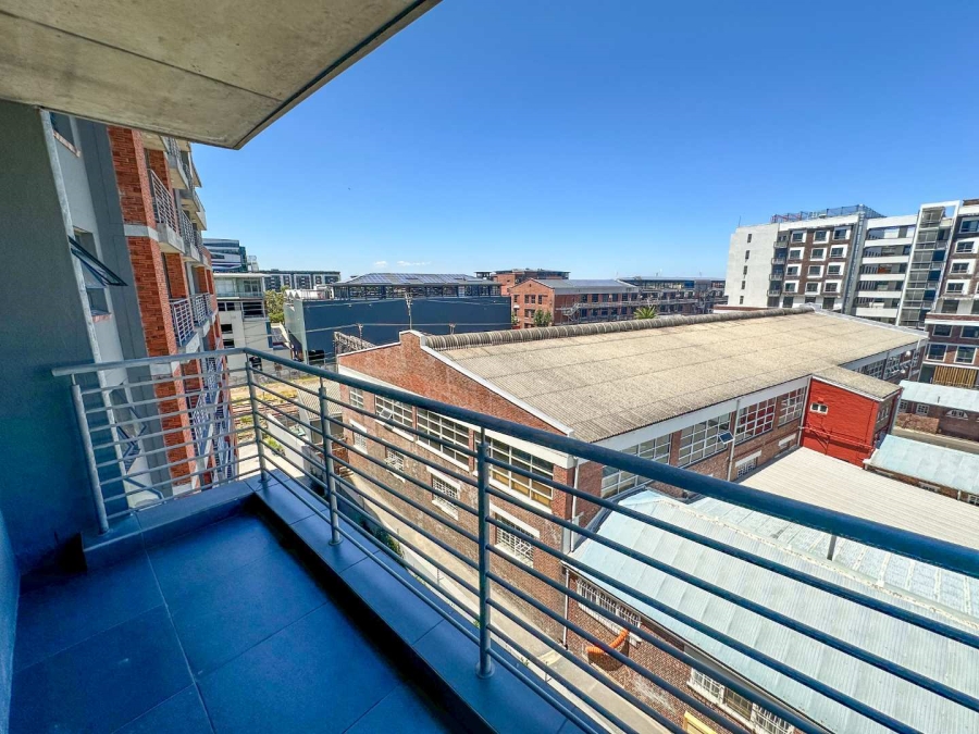 To Let 2 Bedroom Property for Rent in Observatory Western Cape